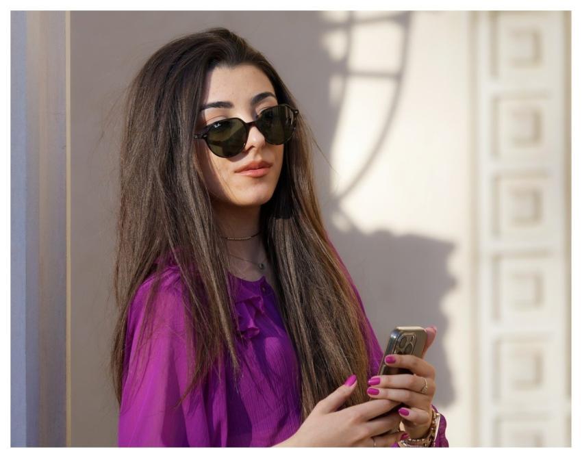 Woman Young Sunglasses Smartphone