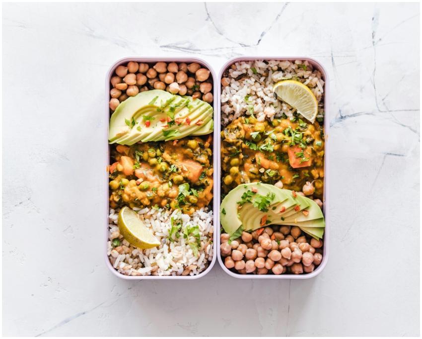 Delicious vegan lunchboxes featuring chickpeas, ri