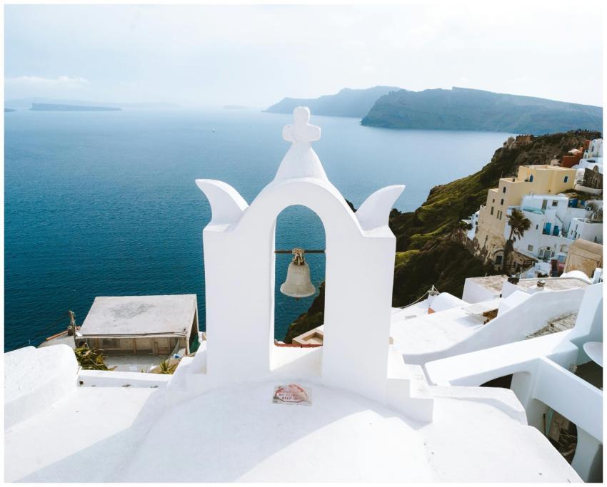 Capture the essence of Santorini with this stunnin