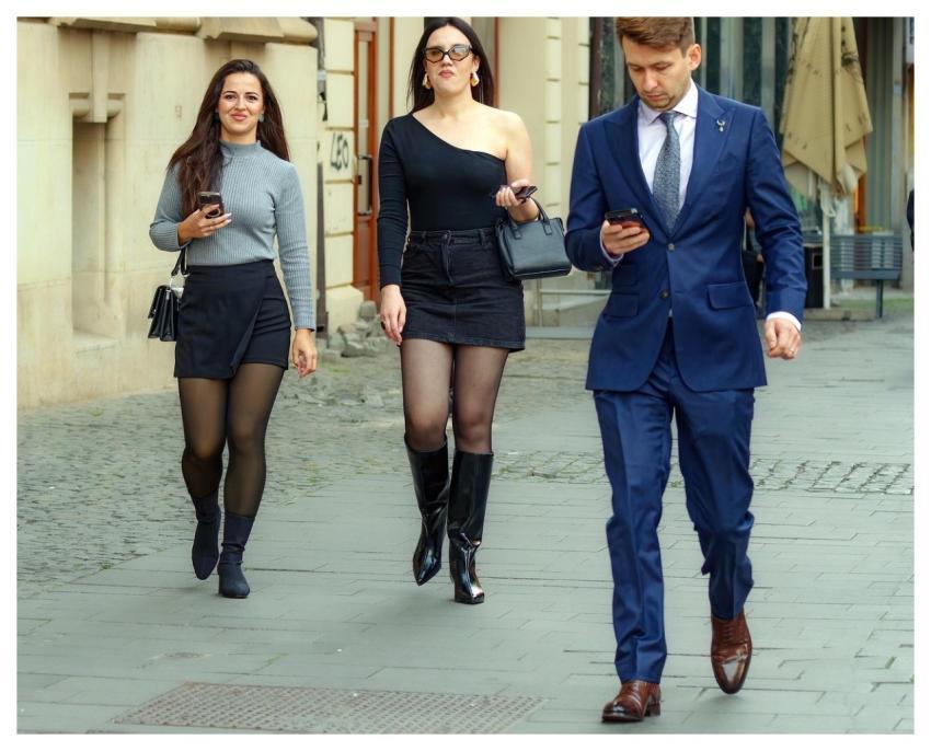 People Street Fashion Women