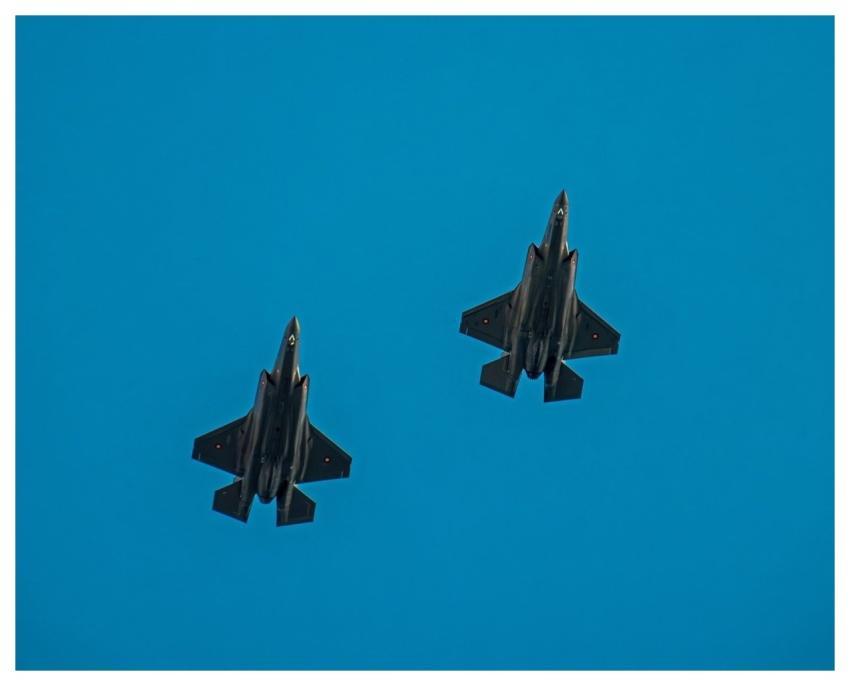 F-35 Fly Military Fighter