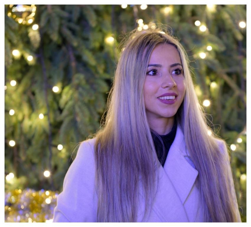 Woman Night Christmas Tree Happy