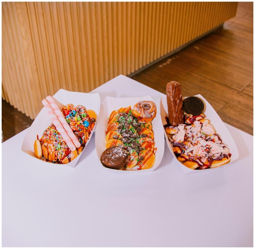 Delicious Waffle Desserts Toppings