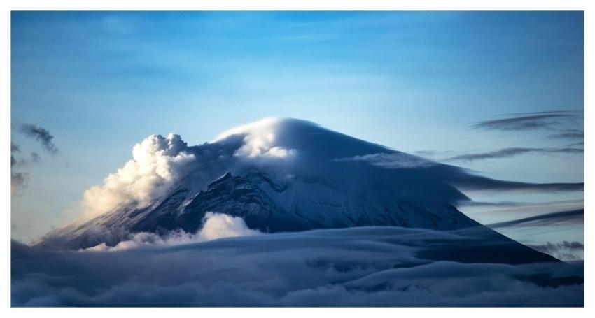 Top Summit Nature Mountain