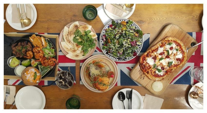 Food Sandwich Dining Lunch