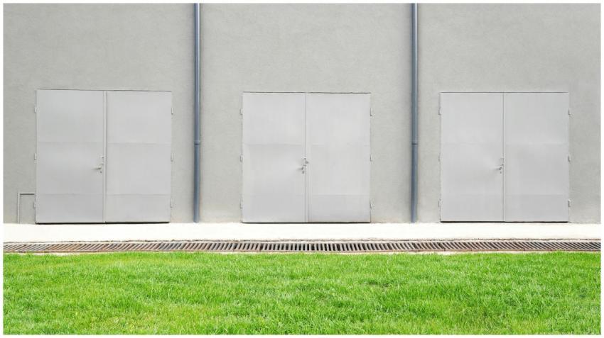 Free stock photo of architecture, building, doors
