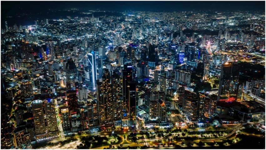 Stunning aerial shot of Panama City's vibrant skyl