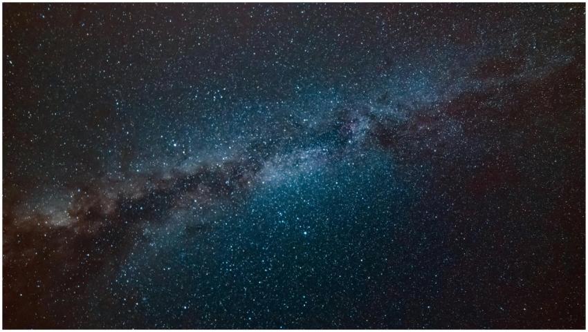 A stunning view of the Milky Way galaxy filling th