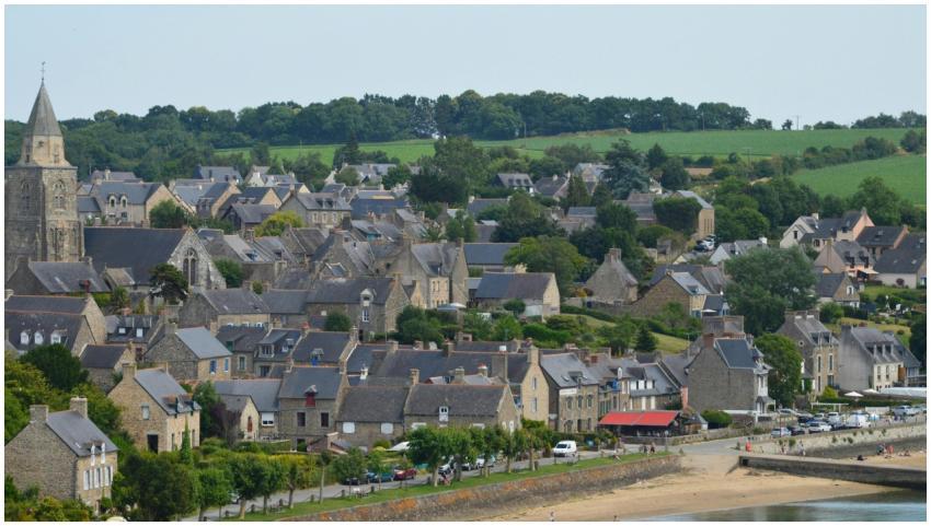 Picturesque view of Saint-Suliac village with hist
