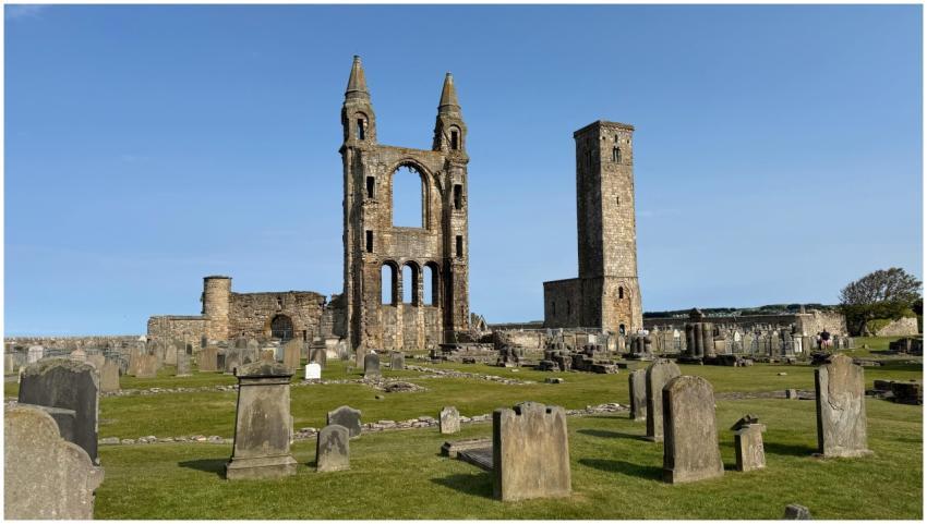 St Andrews Cathedral Ruins