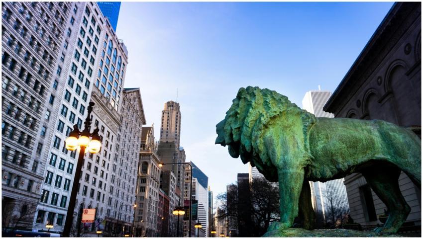 View of Chicago skyscrapers and lion statue, captu