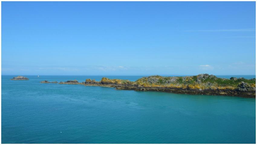 Breathtaking view of the rocky coastline at Cancal