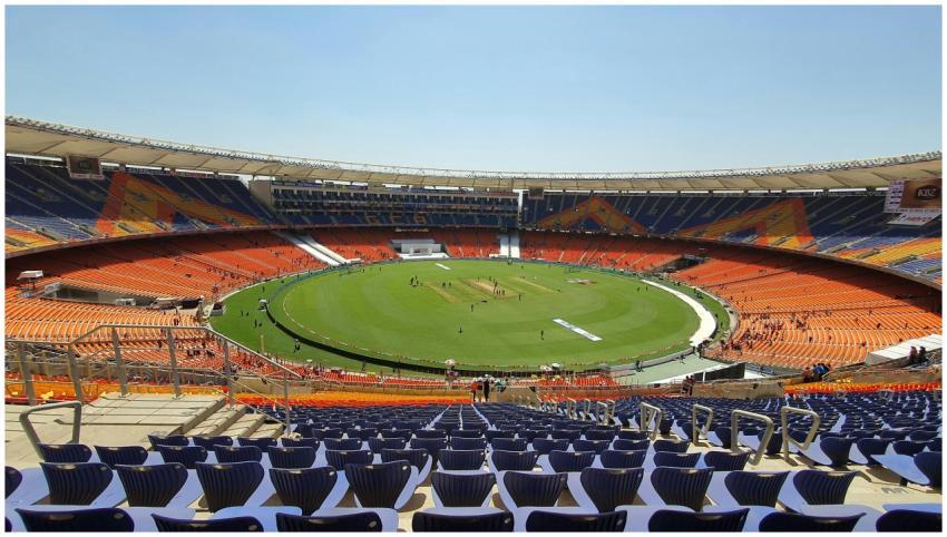 Wide shot of graffiti-adorned Narendra Modi Stadiu