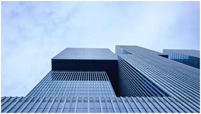 Low-angle view of a modern skyscraper in Rotterdam