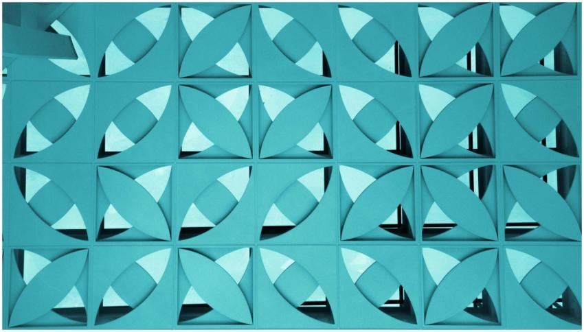 Abstract geometric blue pattern with repetitive sq