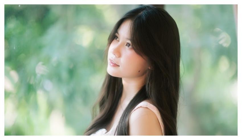 Vietnam People Girl Portrait