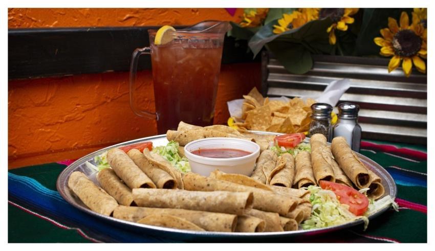 Tacos Meat Tortilla Sauce