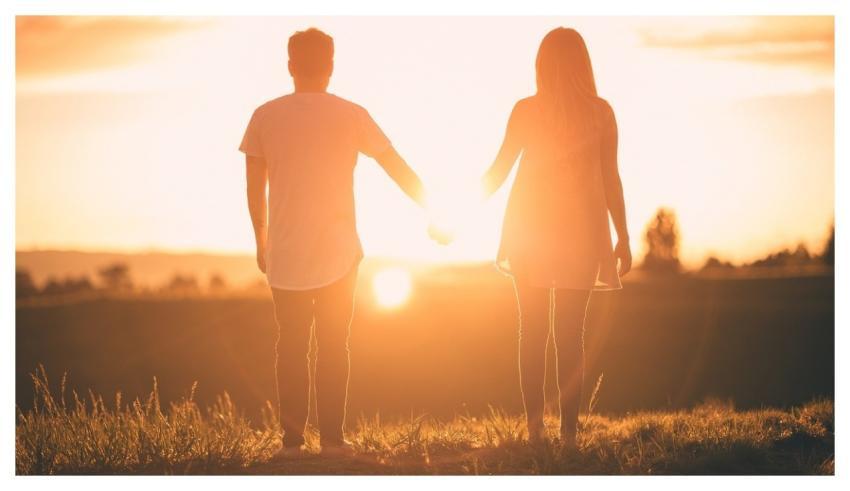 Valentines Day Background People Holding Hands Sun