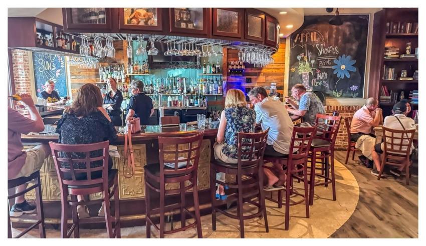 Bar Restaurant Cocktail Drink