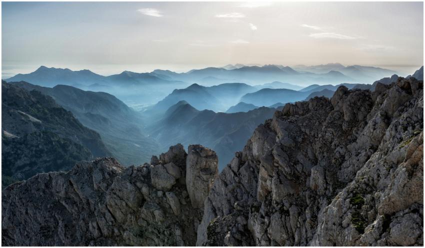 Capture of a tranquil mountain range at dawn with