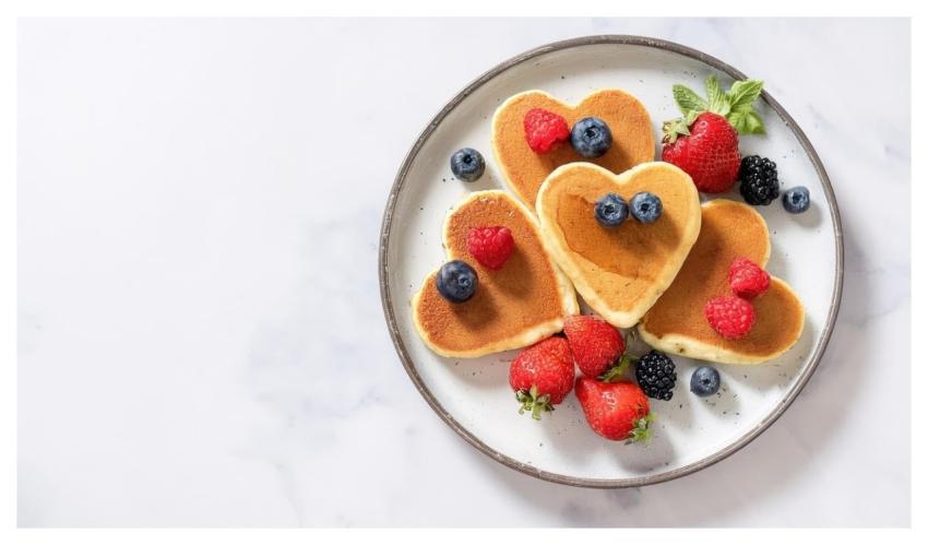 Pancakes Heart-Shaped Berries Breakfast