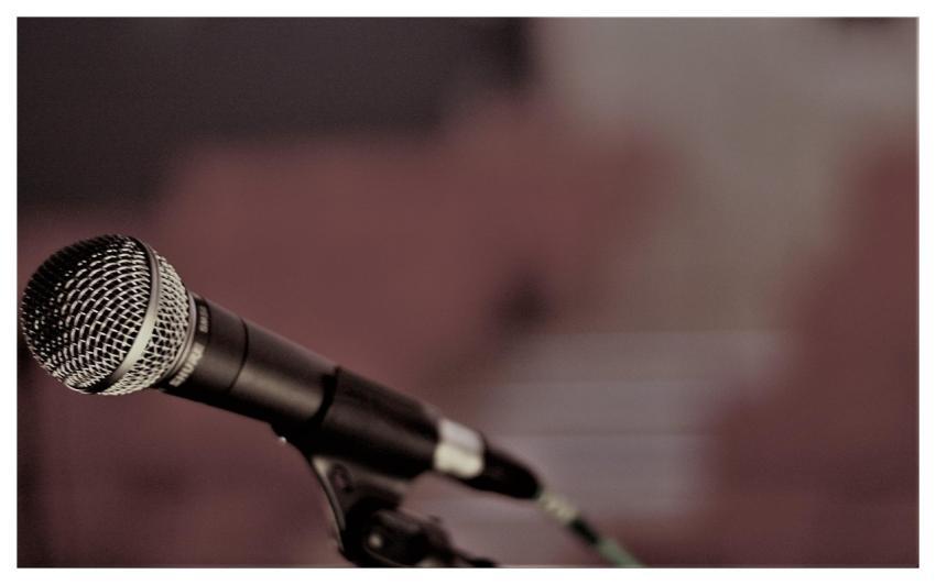 Microphone Stage Technology Live