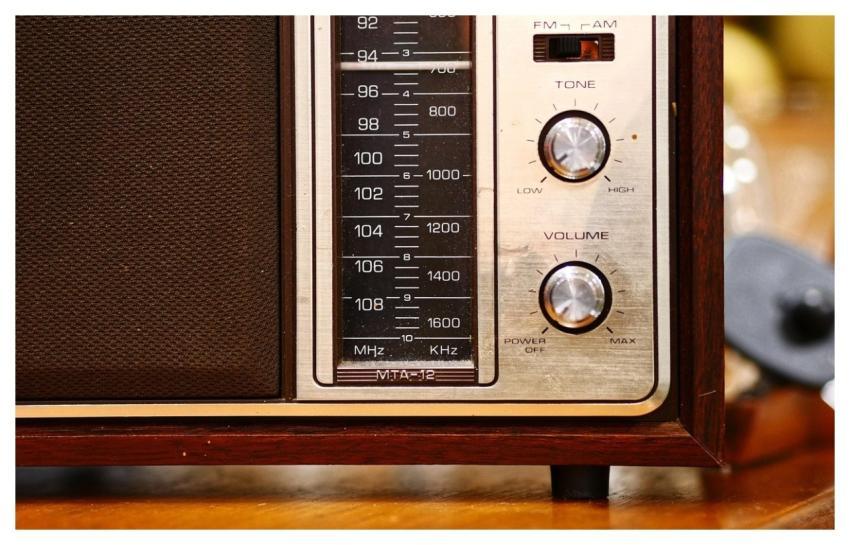 Radio Abstract Retro Old