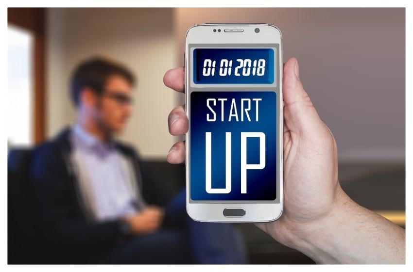 Smartphone Start Up Freelancer Start-Up