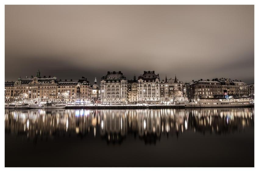 Reflection City Nature Water