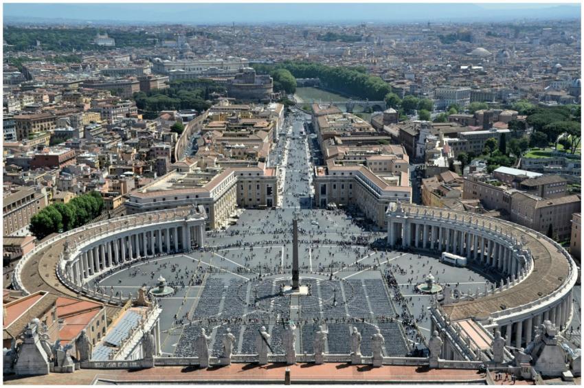 Stunning aerial photograph of St. Peter's Square i