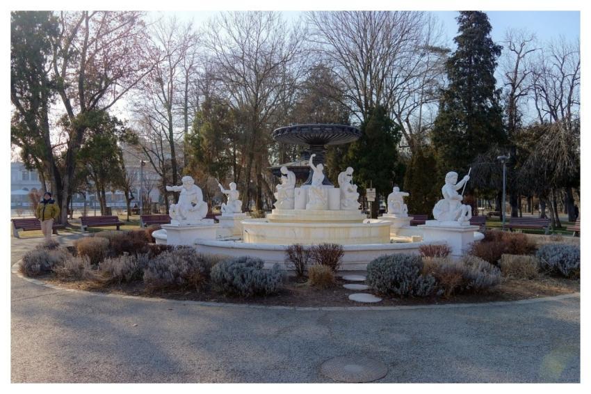 Park Nature Fountain Sculptures