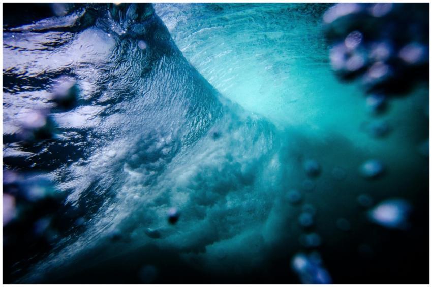 Capture the mesmerizing motion and dynamic beauty