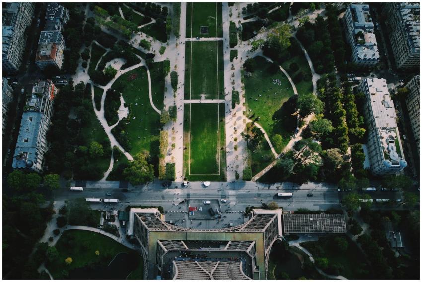 Stunning aerial view of the Eiffel Tower, Paris, s