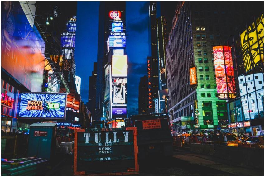 An iconic view of Times Square, New York City, ill