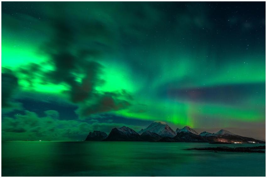 Captivating view of the Aurora Borealis over Stors
