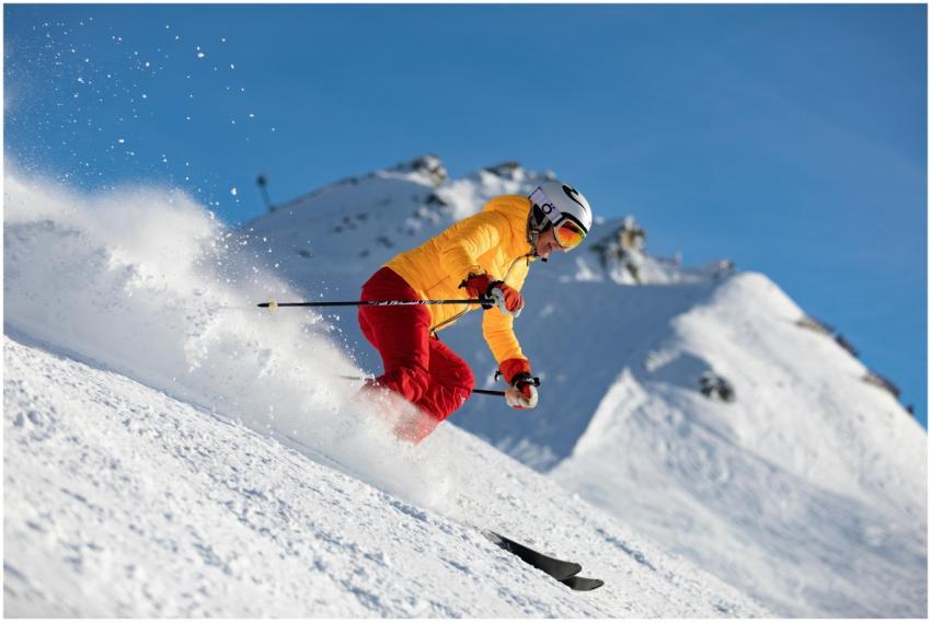 Dynamic capture of a skier racing downhill in snow