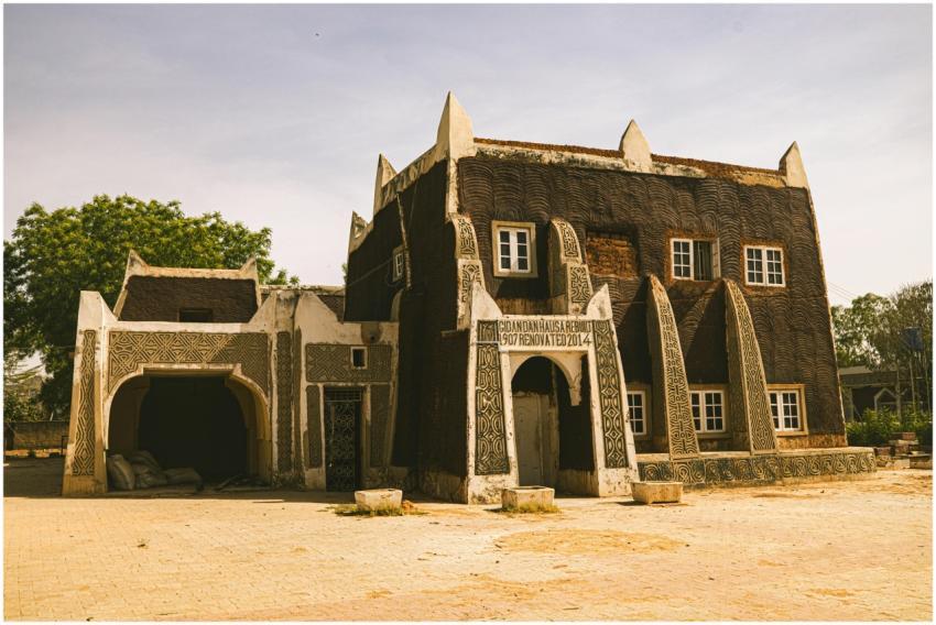 Explore the historical Gidan Dan Hausa in Kano, Ni