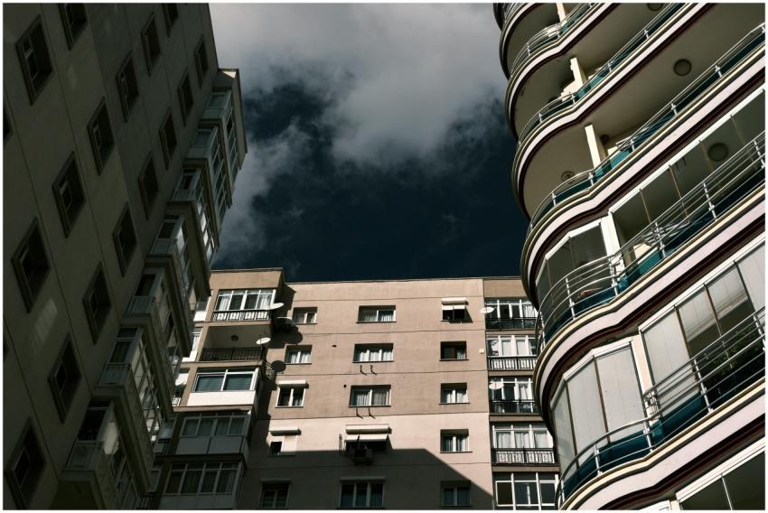 Capture of residential buildings in İzmir, Türkiye