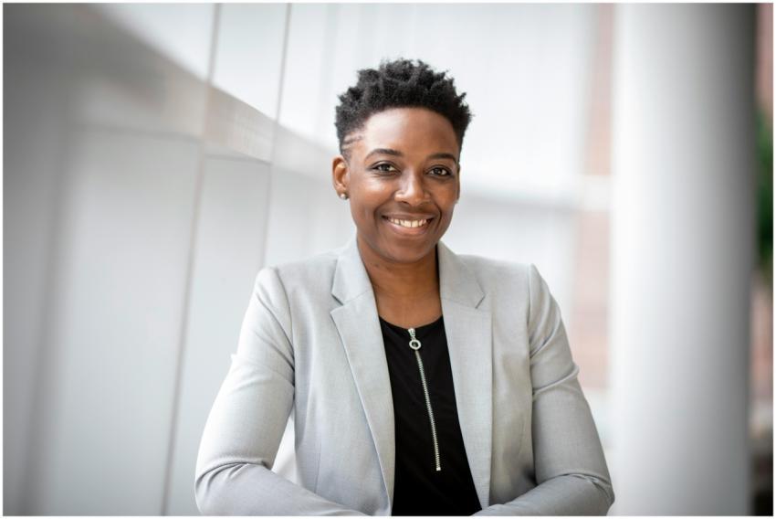Confident African American businesswoman smiling i