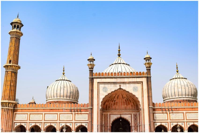 Majestic architectural facade of Jama Masjid again