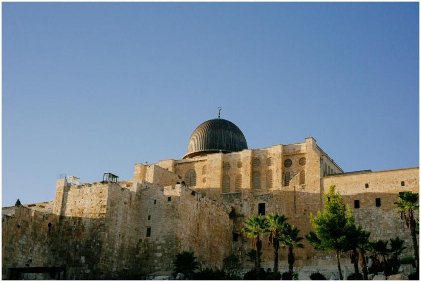 Al-Aqsa Mosque in Jerusalem, showcasing historic I