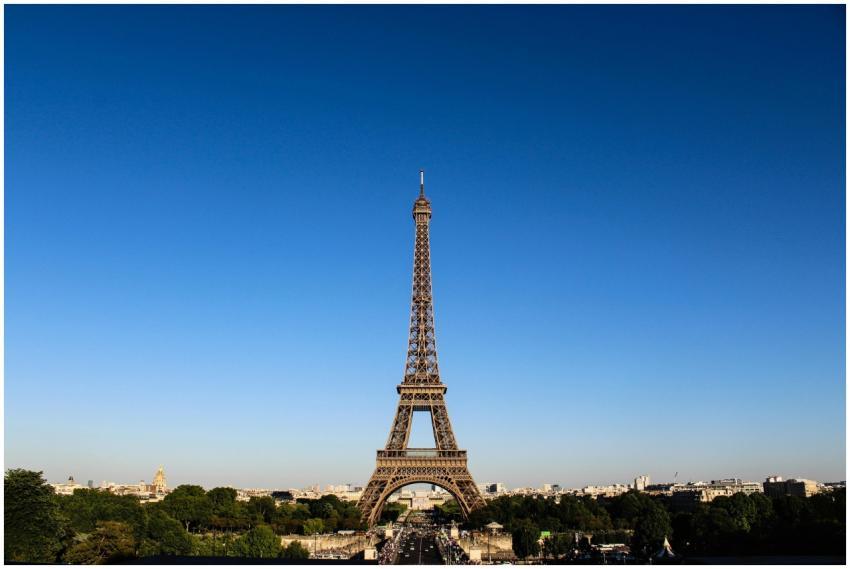 Stunning daylight shot capturing the Eiffel Tower
