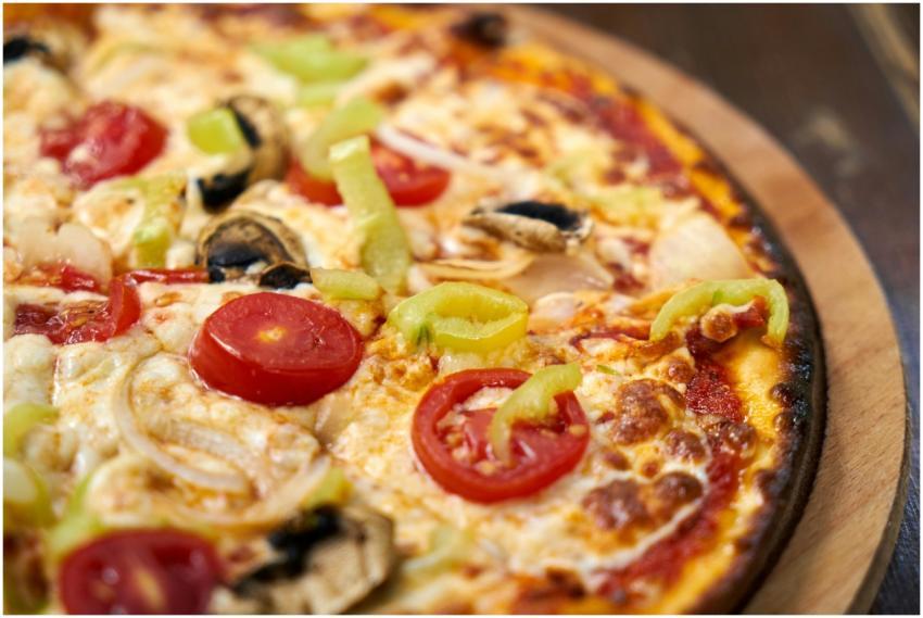 Close-up of a freshly baked Italian pizza topped w