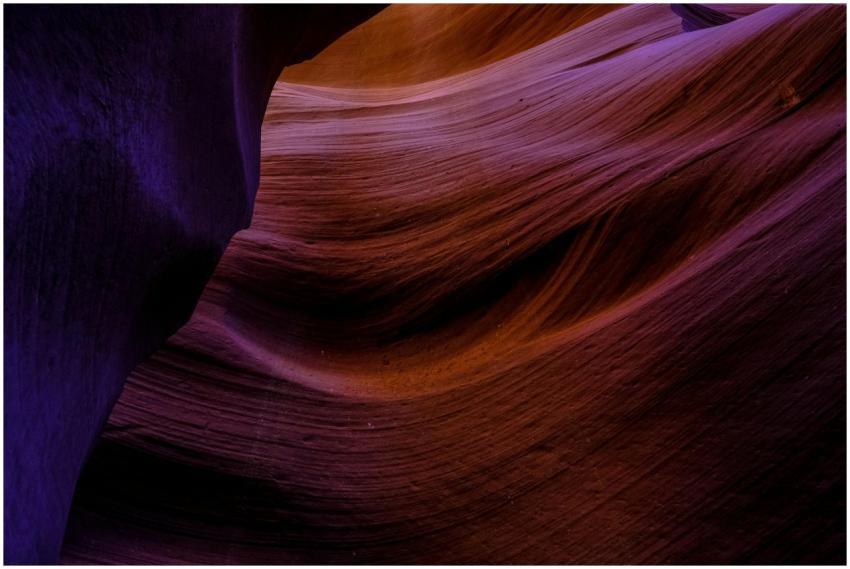 Captivating views of the vibrant sandstone pattern