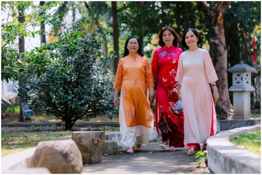 Three Women Walking Traditional