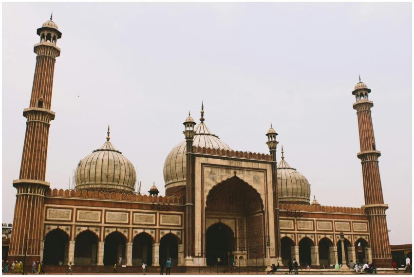 Explore the stunning architecture of Jama Masjid,