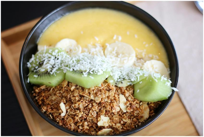 Delicious and nutritious breakfast bowl with kiwi,