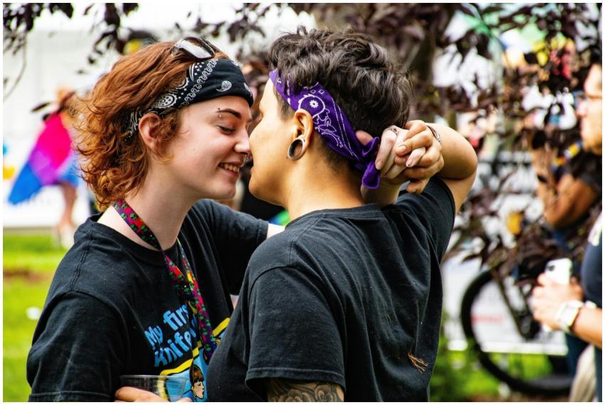 Two people embracing affectionately during a vibra