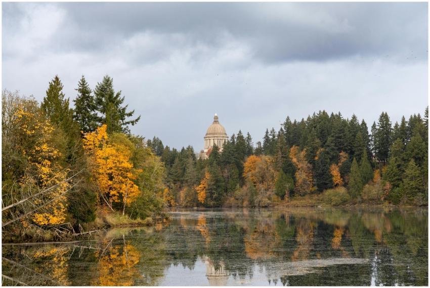 Autumn Washington State Capitol