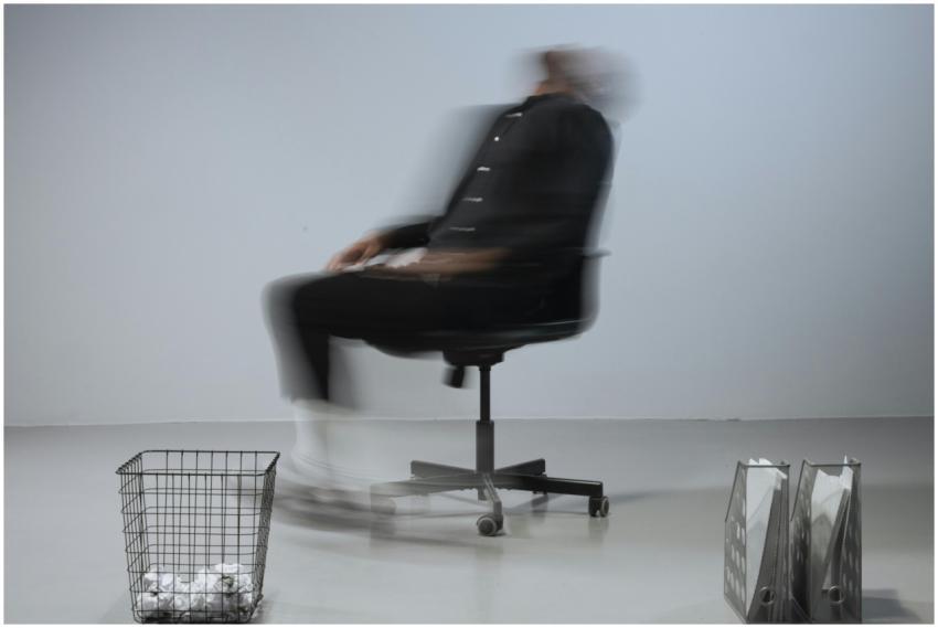 Dynamic blurred image depicting stress in a modern